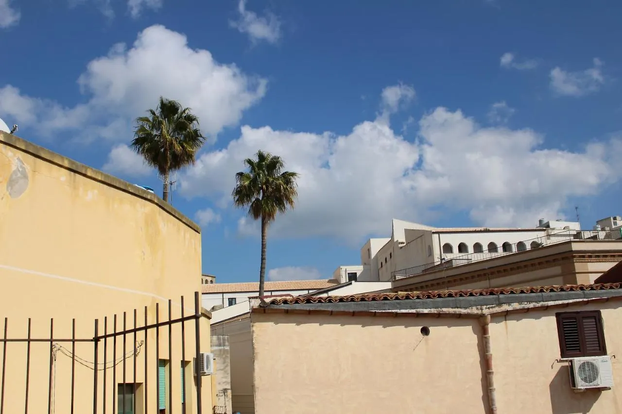 Bed & Breakfasts Conte Perollo Sciacca Italy